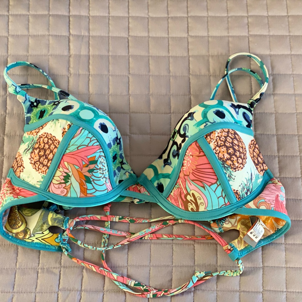 Maaji Tropical Patterned Bikini Top with Criss Cross Back Tie